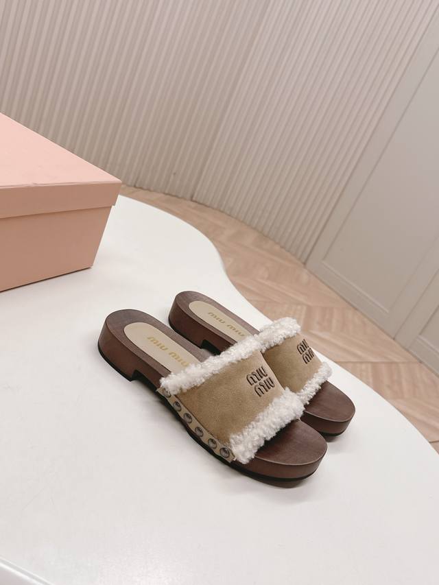 Miumiu Miu Miu 2025Ss Fall/Winter New Velcro Furry Slippers Wooden Sole Furry Sl