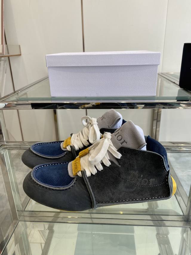 Dior Roadie Collection: Couple's Handmade Casual Sneakers (DDD). Jonathan Anders