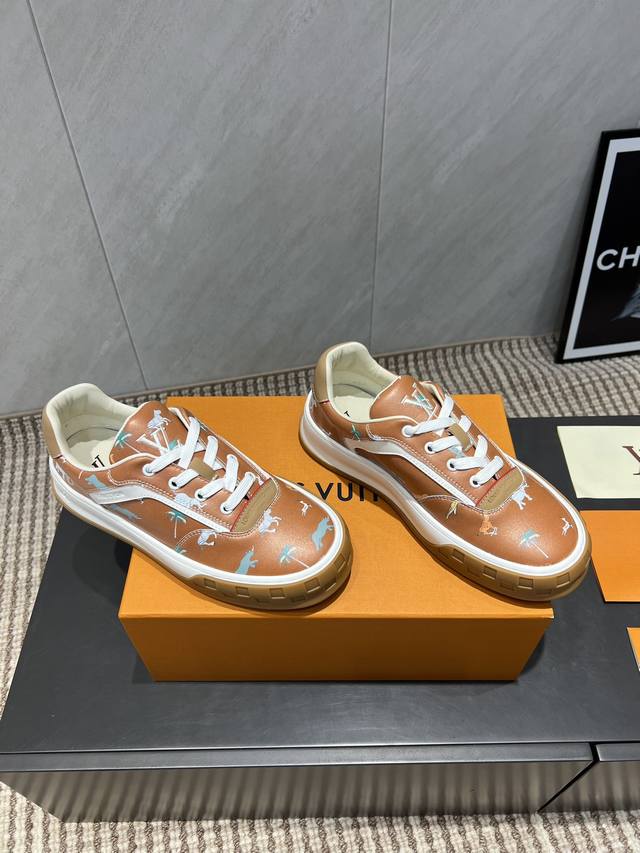 Factory: Exclusive and exclusive couple's colorful thick-soled skateboard casua