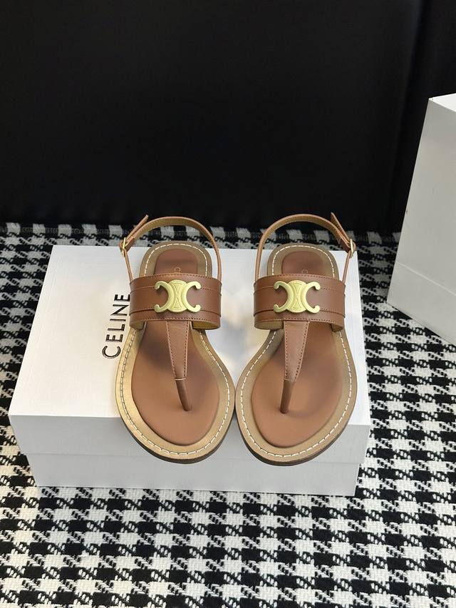 Ss new arrival Celine retro Roman sandals DDD. No pressure in and out of the cou