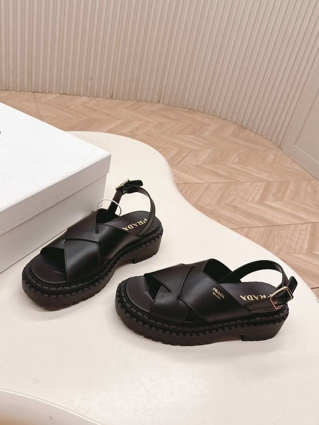 Prada 2025 Spring/Summer New Sandals Collection Roman platform sandals, the late