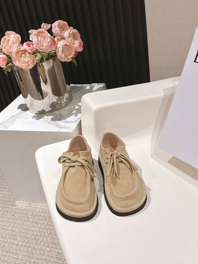 Women's and Men's Loewe 25Fw New Arrival~ Loewe's new 2025 early spring couple's