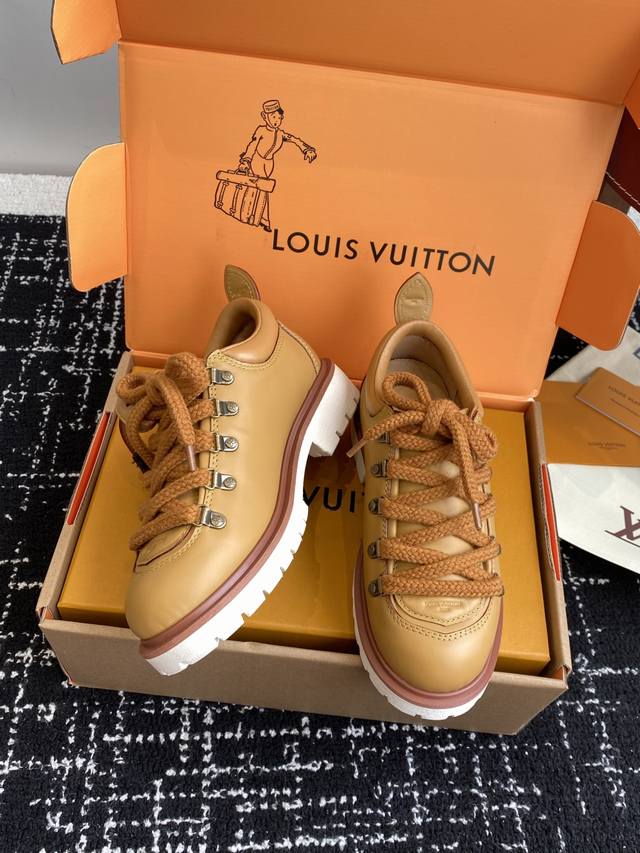 Official shopping agent-level, synchronized box packaging. Louis Vuiteeon's late