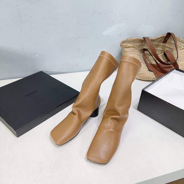 High-quality factory-made! Niche fashion brand Uma Wang's new fall/winter 25Ss