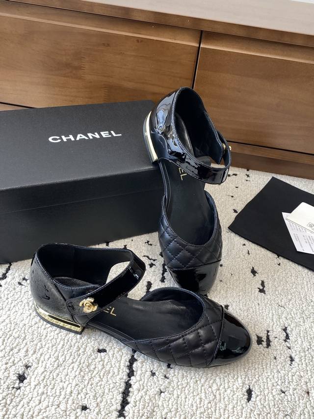 High-end Chanel 25S new ballet flats, available for purchase on behalf of a sel