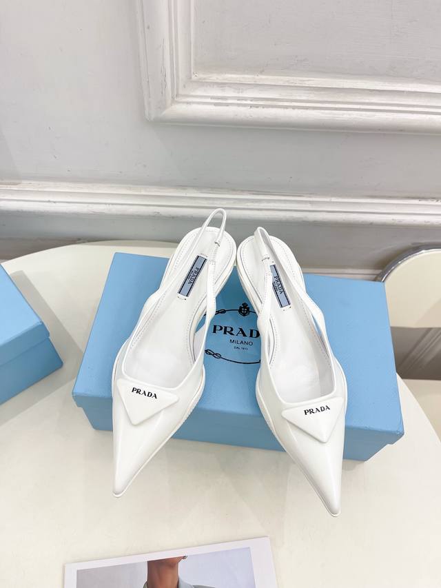 Prada 25 Bs 2025 Spring and Summer New Products Counter Show Style Triangle Logo