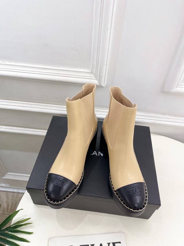 Chanel 25 2025 Autumn and Winter New Products Chanel Double C Colorblock Chain