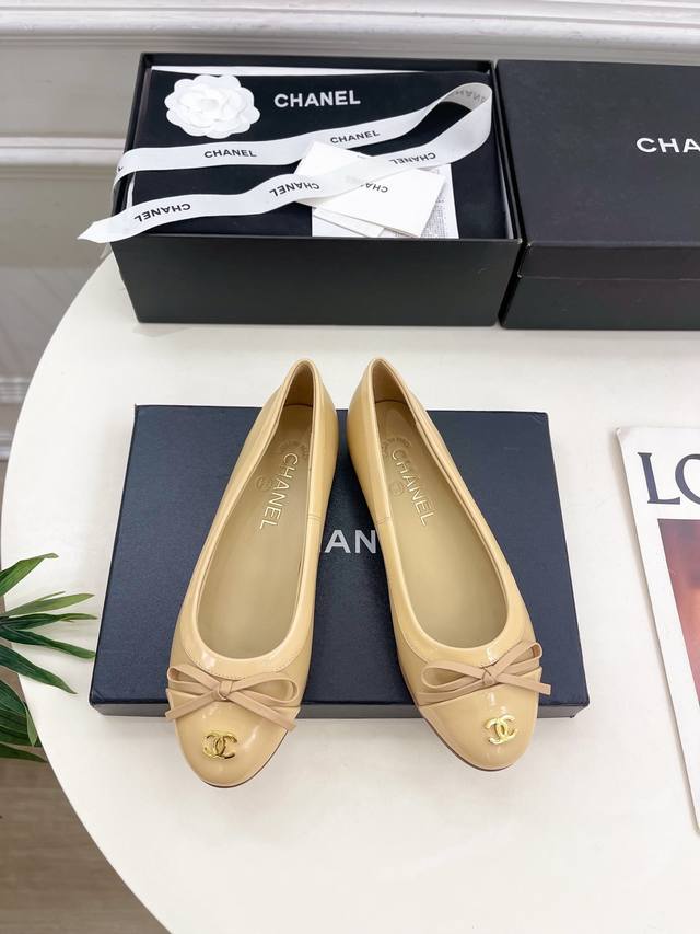 Chanel 25 2025 Spring/Summer New Chanel Double C Bow Ballet Flats Series New Bs