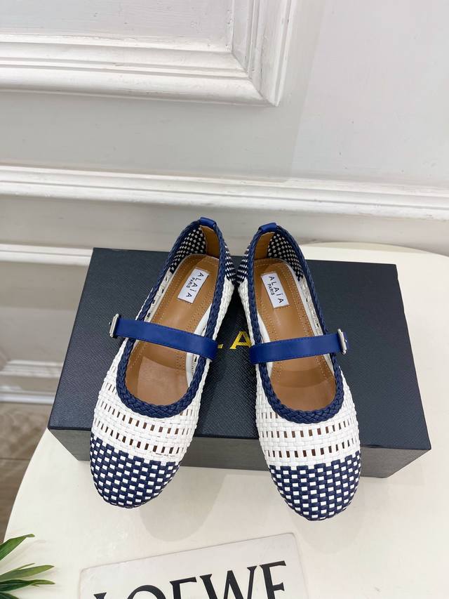 Alaa Alaa 25Ss new spring and summer hollow woven Mary Jane flats As the most po