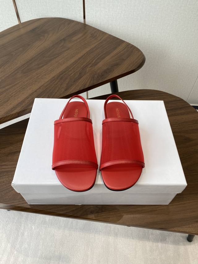 Neous 25Ss classic mesh sandals and woven slippers bring the dynamic charm of ba