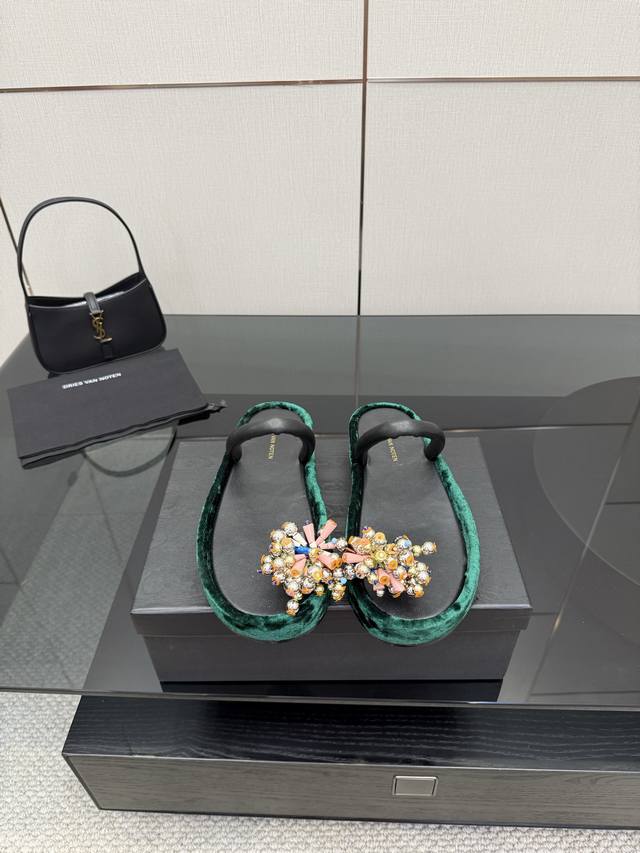 Dries Van Noten 25Ss new beaded women's shoes Each pair is as beautiful as a wor