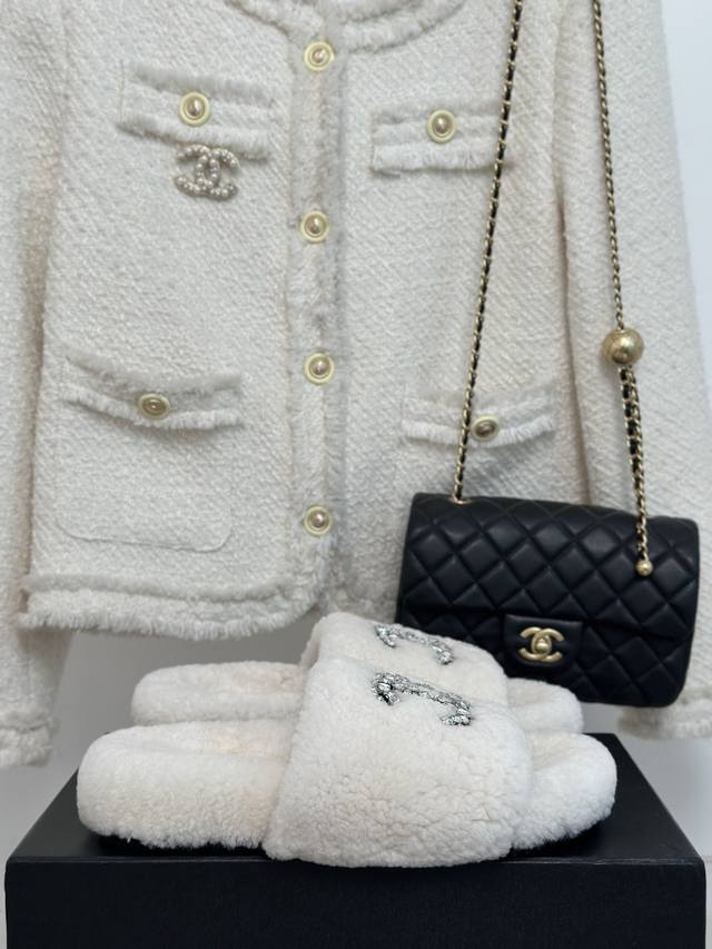 Factory Price Chane* | Chanel's classic Double C rhinestone furry slippers. The