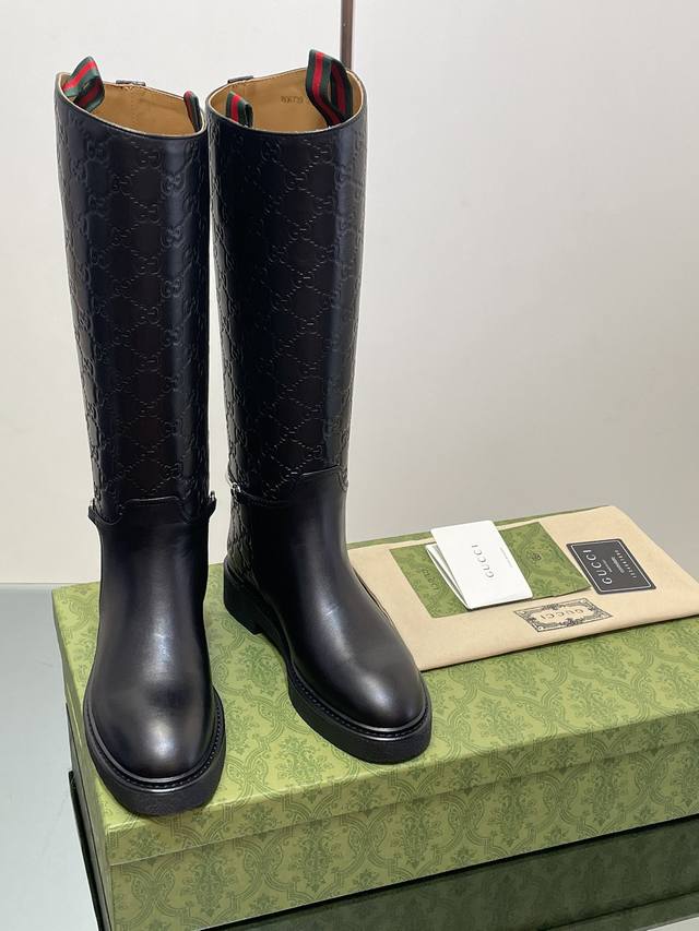 Normal delivery and after-sales service. Gucci Autumn/Winter Slender Horsebit Eq