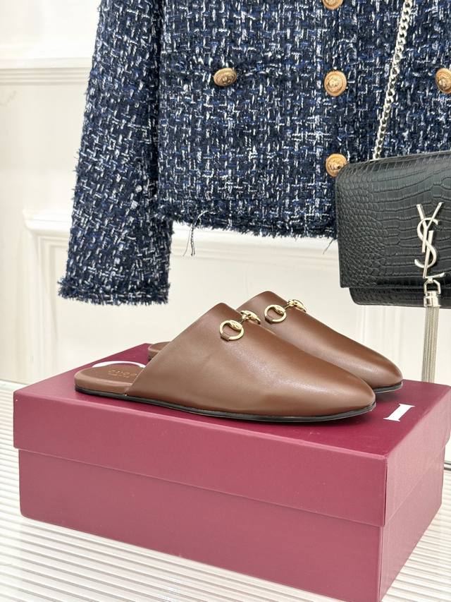 Factory Price: Gucci 25Wf New Monogram Horsebit Half-Slippers The Gucci Horsebi