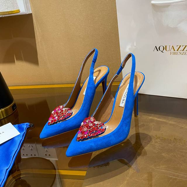 Aquazzura's new, top-tier, women's pineapple hollow high heels with original 1:1