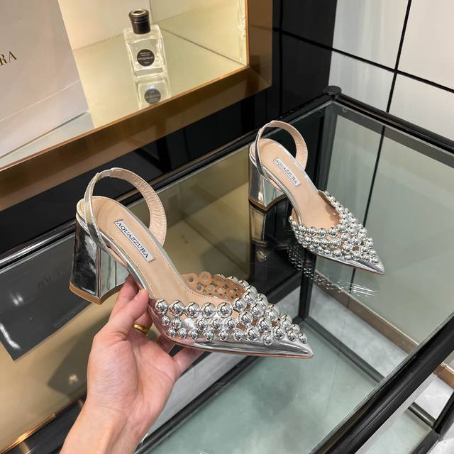 Aquazzura New Sandal Purchasing Service Quality!!! These pointed-toe, chunky-hee