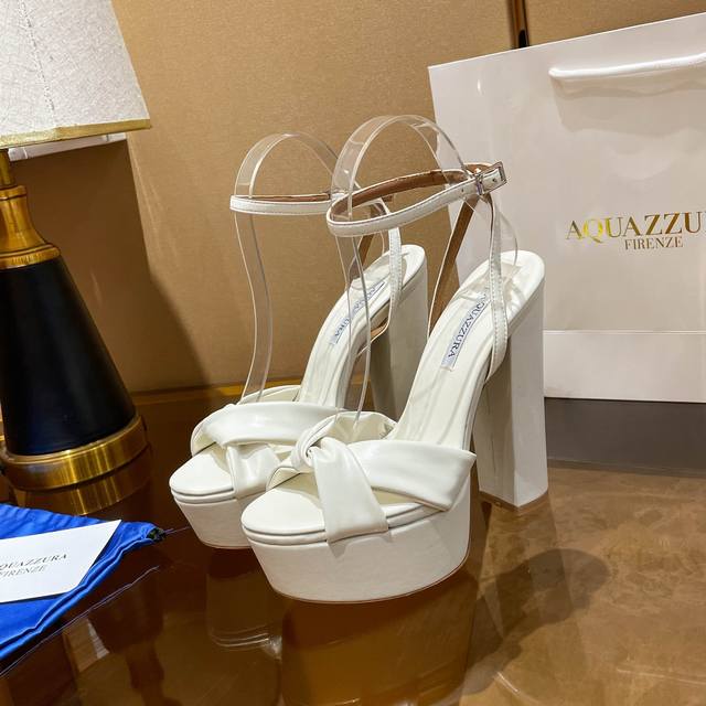 Aquazzura new sandals, top-of-the-line version DDD. Exclusive, top-of-the-line m