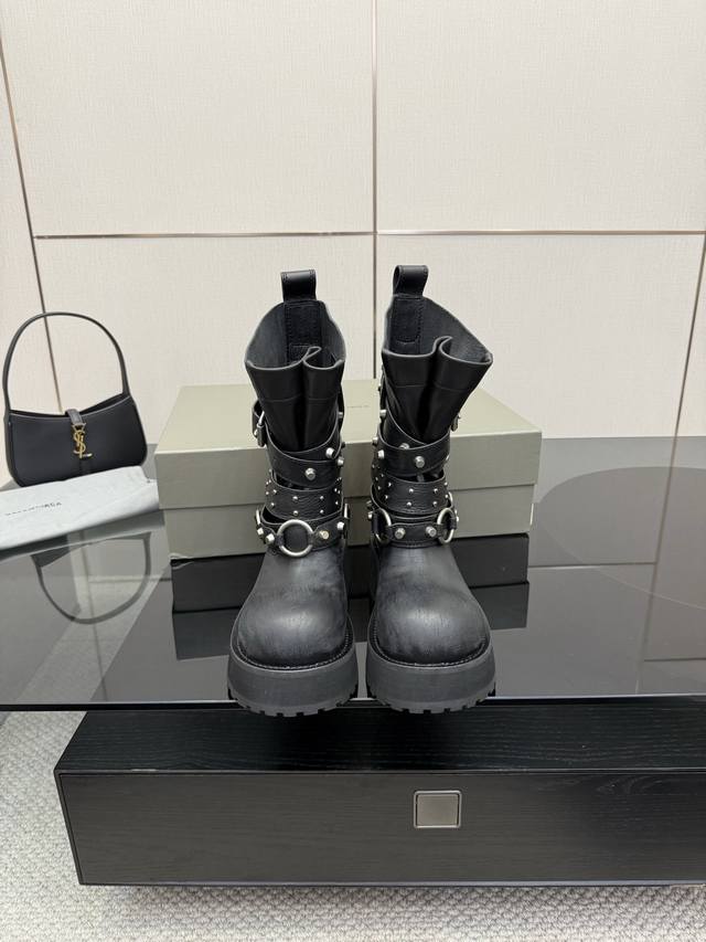 Balenciag* Balencia 25 Autumn/Winter distressed genuine leather thick-soled ankl