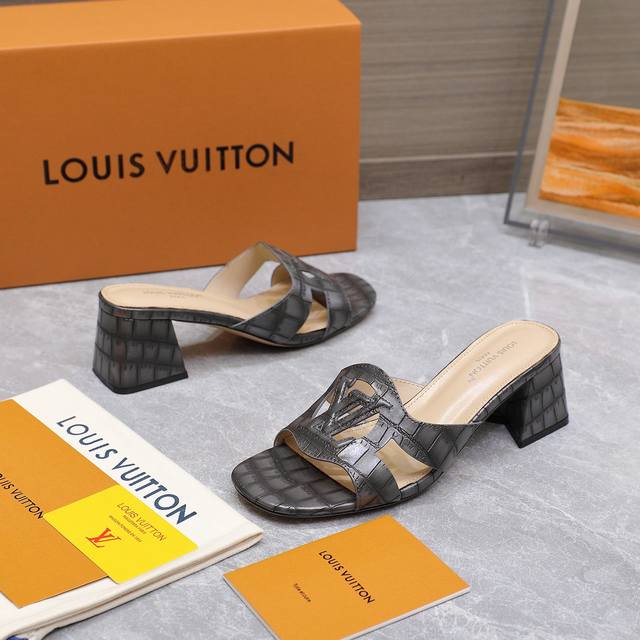 Top version Lv new slippers Original mold bottom flower Lv Louis Vuitton 22 2025