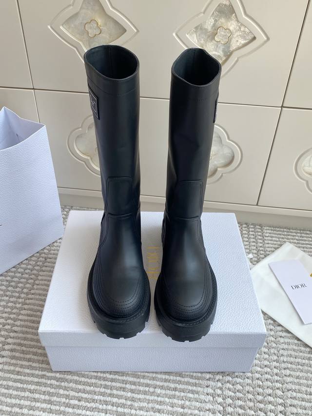 Dior D-Scots mid-calf boots (DDD) and brogue boots (DDD) are new to the Spring