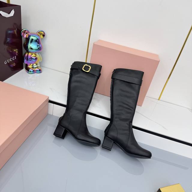 Miumiu 2025 Fall Ankle Boots! Back Zipper Chunky Heel Fashionable Runway Style!