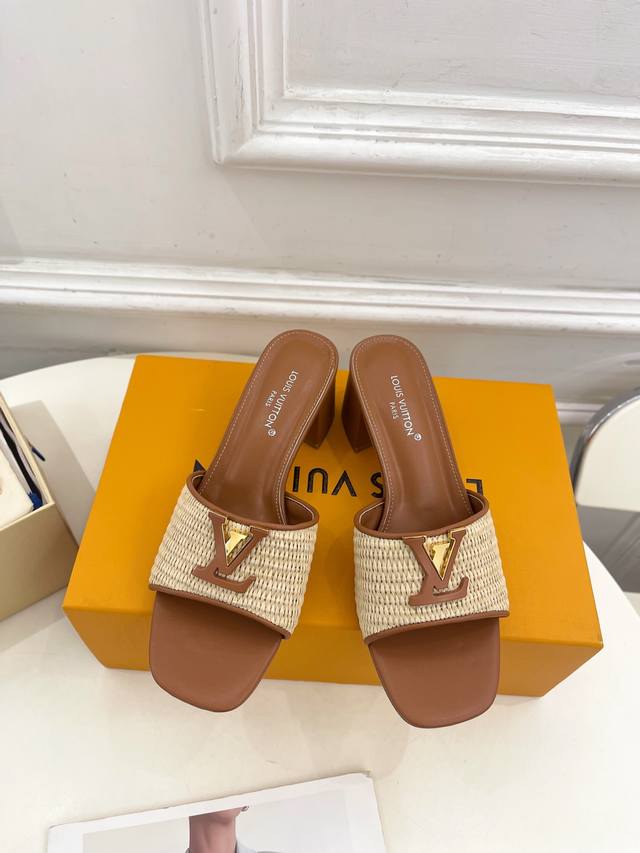 Lv Louis Vuitton 25 2025 Spring/Summer new top version The counter's main featur