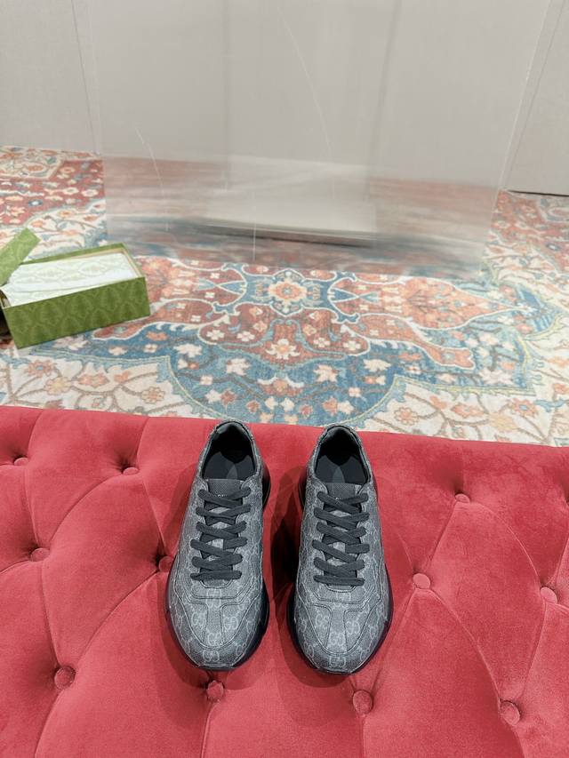 Women's 300, Men's DDD, Italian Gucci dad shoes, purchasing agent-level original