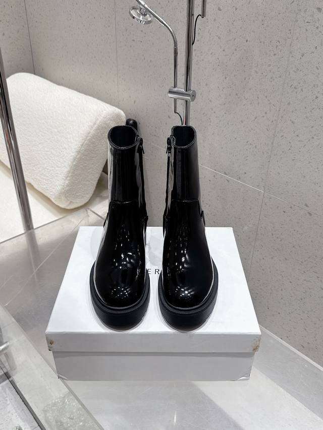 The Row's new autumn/winter platform ankle boots from the niche fashion brand 25