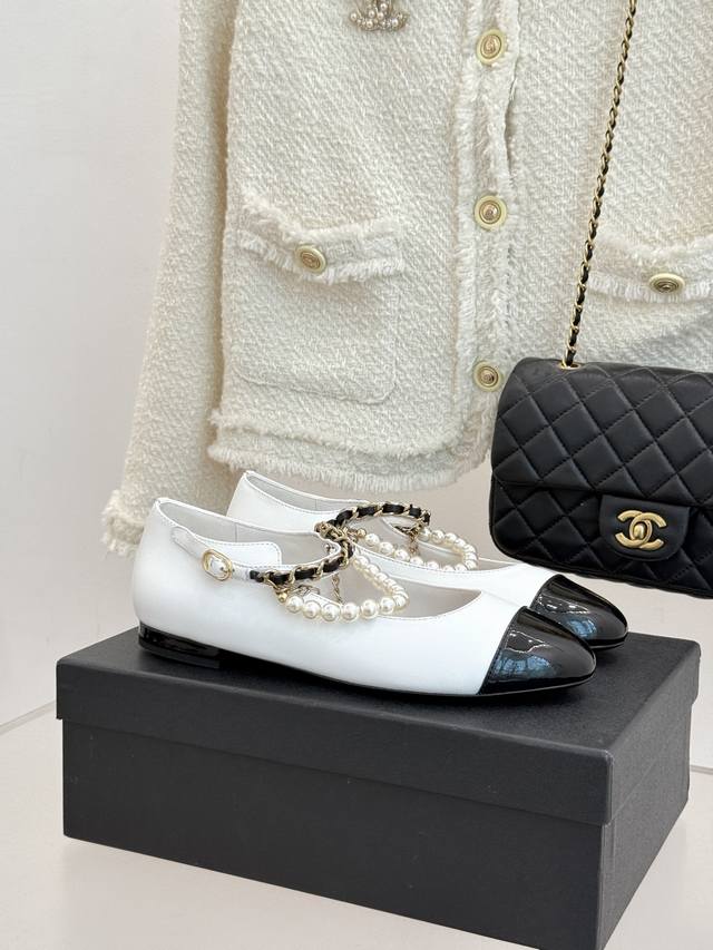 Factory Price P Flat Heels Chane* | Chanel 25B Pearl Chain Double C Mary Janes