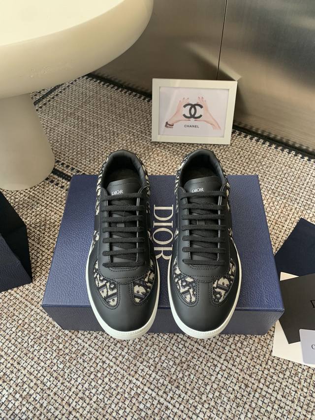 Top-of-the-line Dior 25Ss new B01 German training shoes, a couple's pair. The to