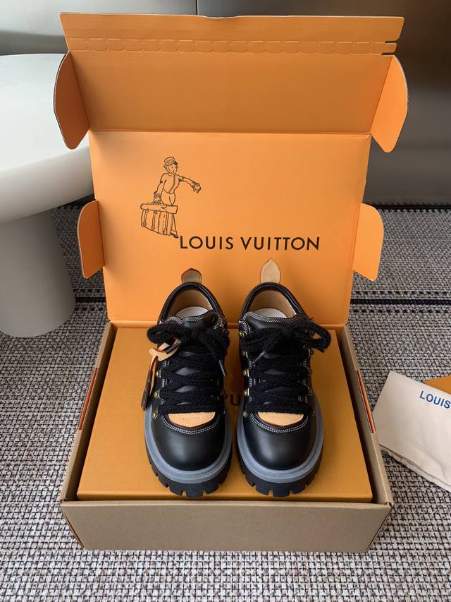 Louis Vuitton's latest lace-up thick-soled loafers, the Derby, are a couple's st