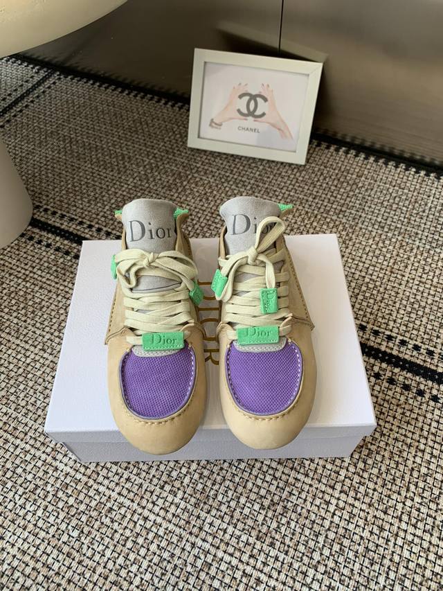 Dior Roadie Collection runway couple's handmade casual sneakers. original purcha