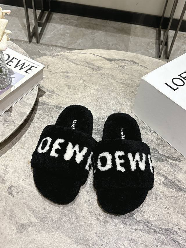 Loewe's classic autumn/winter lettered furry slippers. There are so many beautif