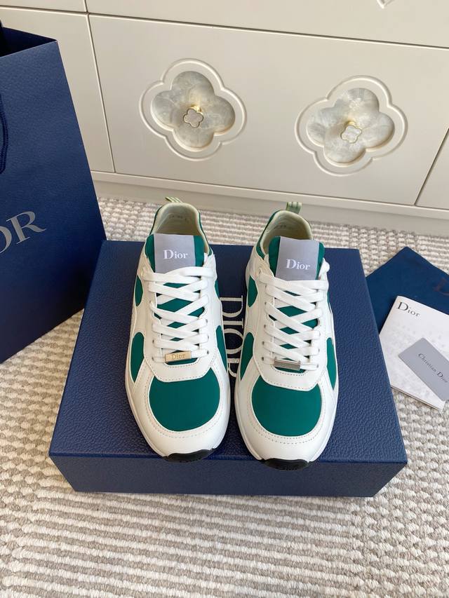 Agent-level Dio* 25Ss new thick-soled sneakers. These new Dior Chrono casual sne