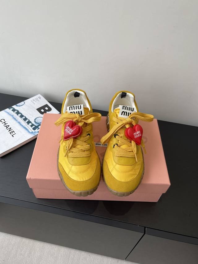 Accessories 60 Miumiu Miu Miu 25Ss new spring/summer biscuit shoes, Forrest Gump
