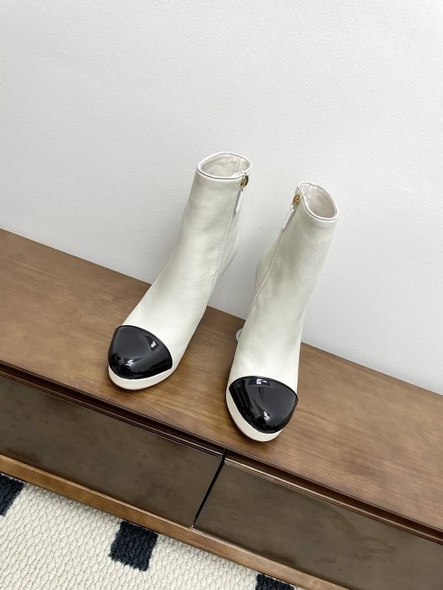 Top-of-the-line Chanel autumn/winter new style side-zip high-heeled ankle boots