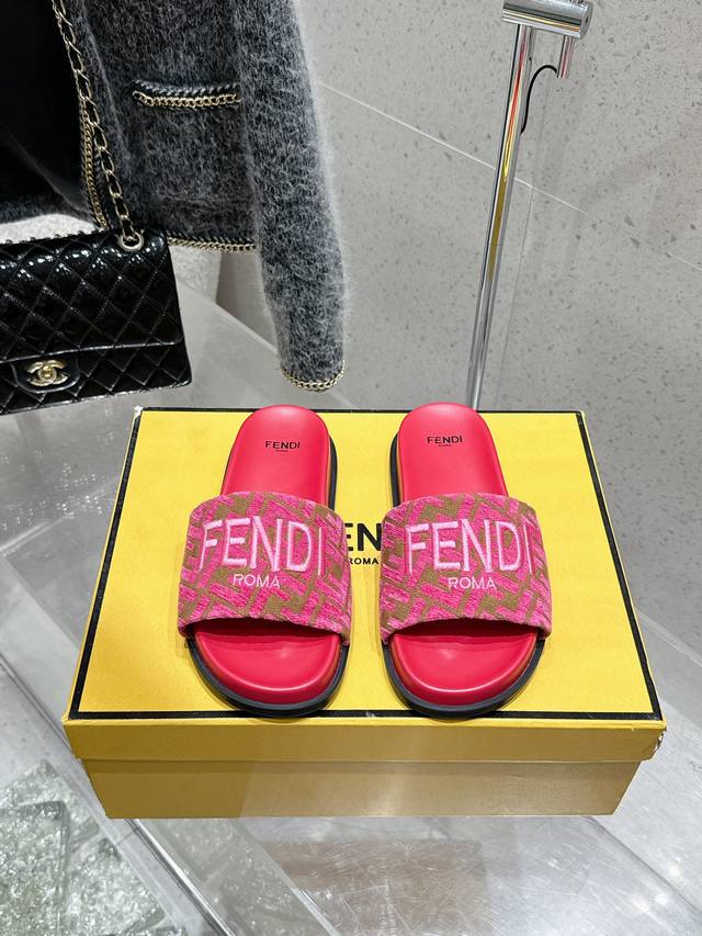 Fendi 2025Ss new Feel series Ff monogram double-strap flat slippers DDD. Top-of-