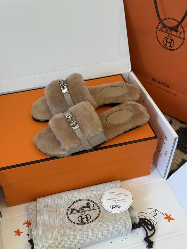 Top quality Hermes Fw25 New Arrival~ Hermes' new fall/winter Kelly slippers Fur