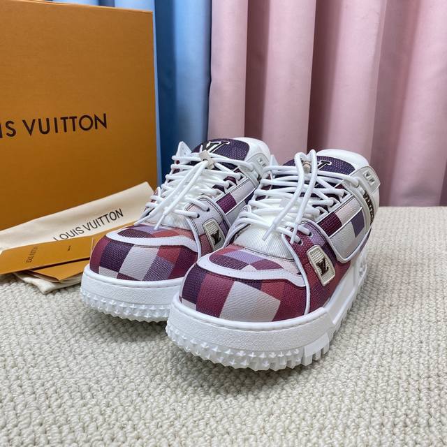 New couple's top-of-the-line loafers, Lv-Louis Vuitton vs. all other couple's m