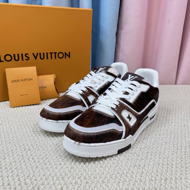Lv Louis Vuitton PK all market versions of couples' runway new basketball sneake