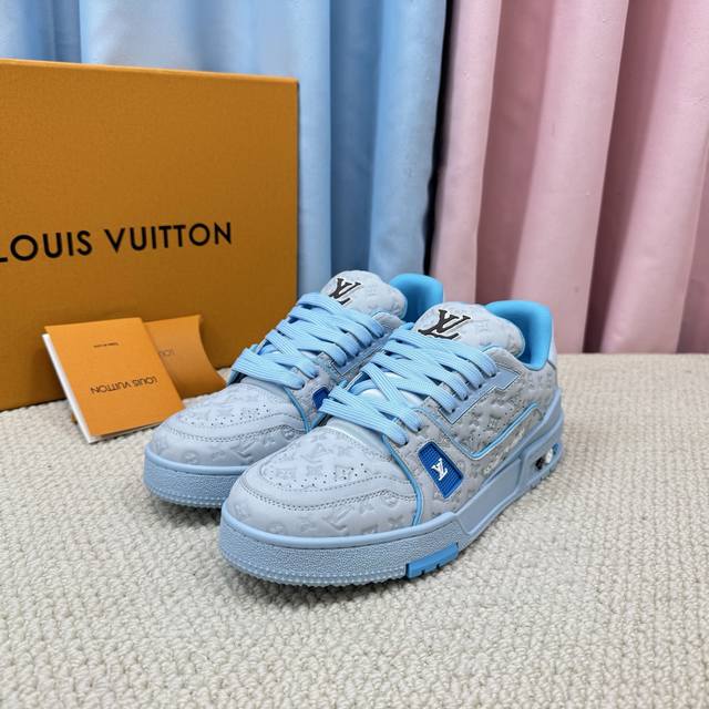 In stock: Couple's Lv-Trainer Louis Vuitton vs. all other runway basketball sne
