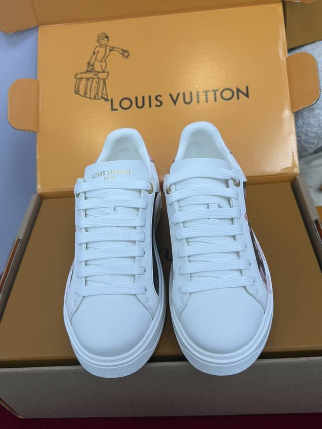 Top-quality Lv Louis Vuitton Ss25 New Arrival~ Classic platform sneakers from L'