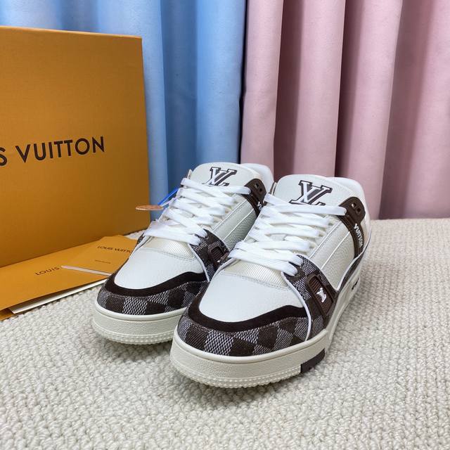 Upgraded quality for couples shopping. Lv-Louis Vuitton vs. all market versions.