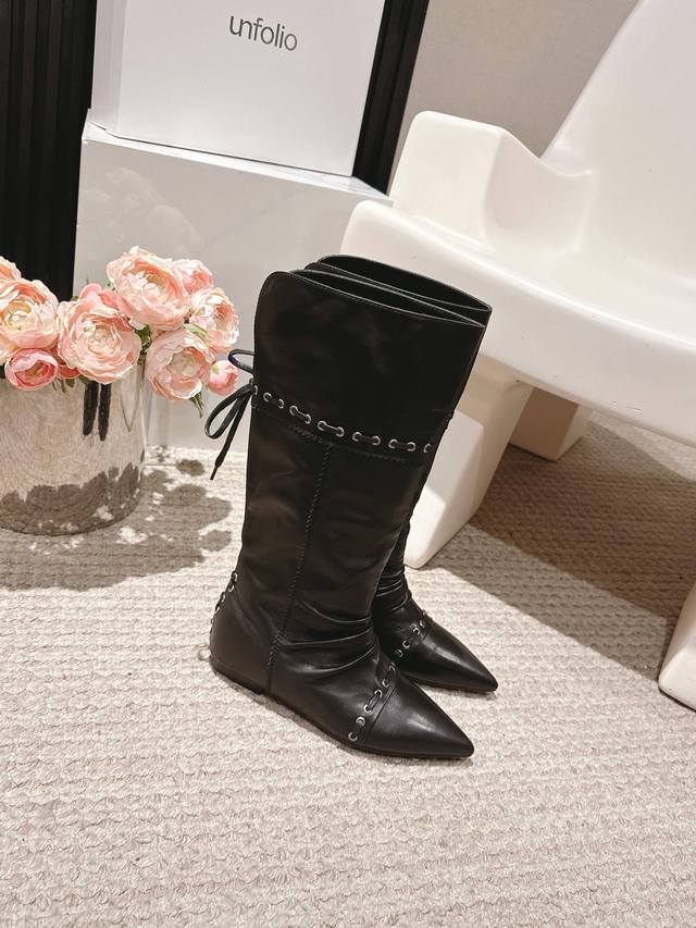 Unfolio 25 new autumn and winter retro western cowboy boots, feel the collision