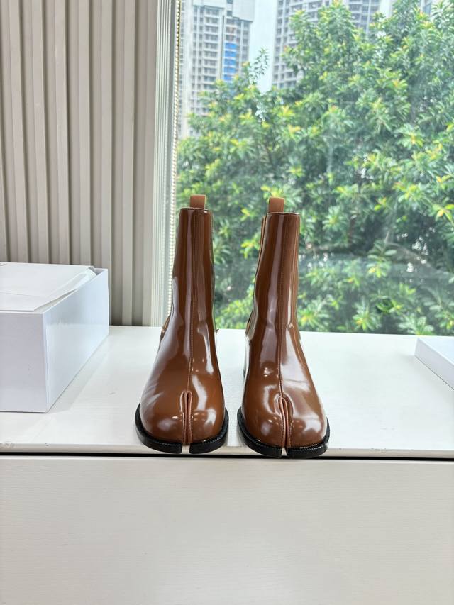 G012 WYSIWYG purchasing agent level Maison Margiel* Margiela classic split-toe 3