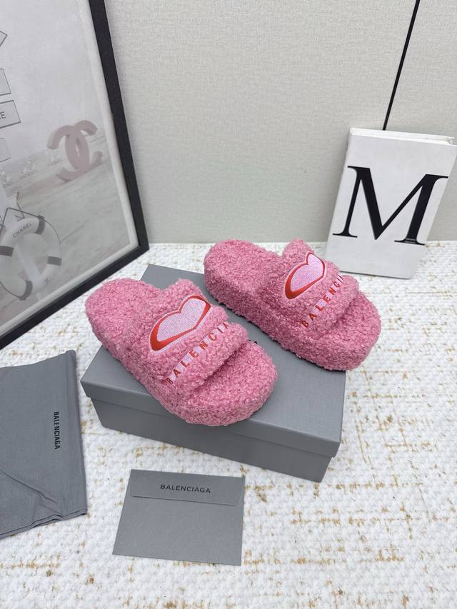 Factory high-end version Balenciaga 25Ss autumn and winter trendy wool slippers