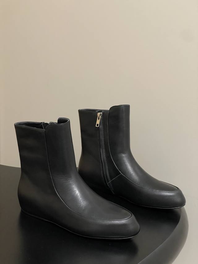 25Ss New Fall/Winter Jil Sander Super Hot Minimalist Heightened Ankle Boots with