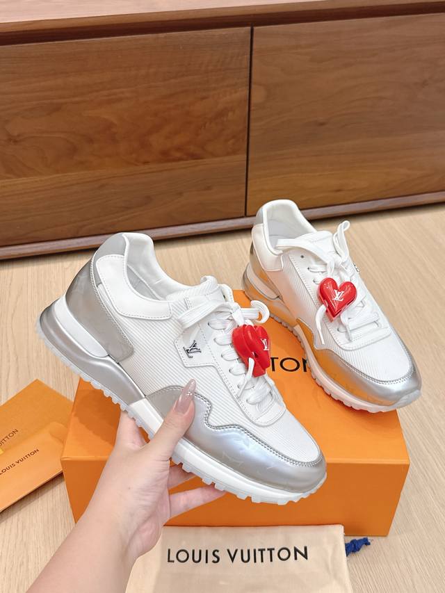 Purchasing-level accessories +50 Lv Louis Vuitton L's latest Classic series thi