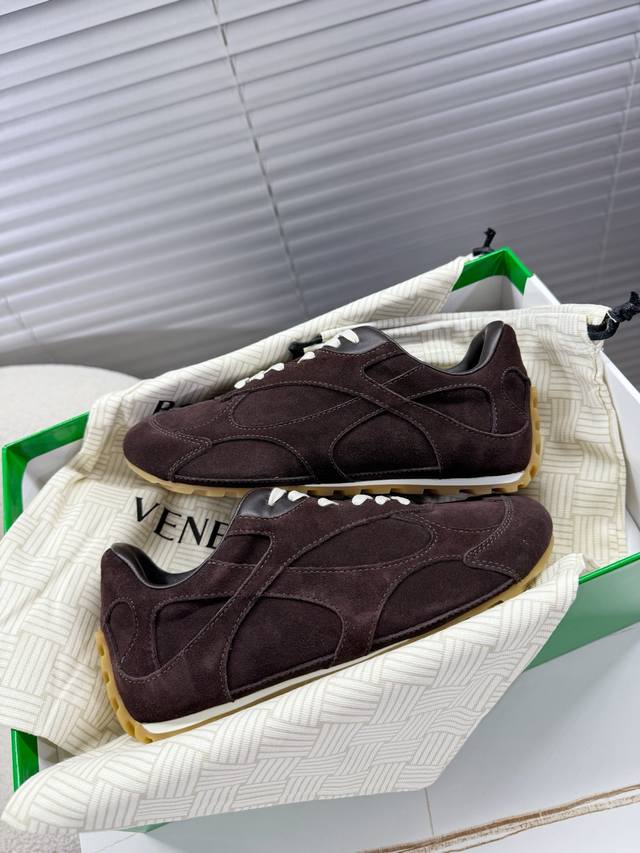 Bottega Veneta Bv Orbit couple's series, Forrest Gump shoes, Dexter shoes, sneak