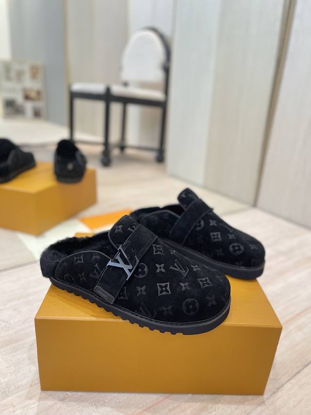 Top-of-the-line edition for men and women Louis Vuitton LV closed-toe slippers,
